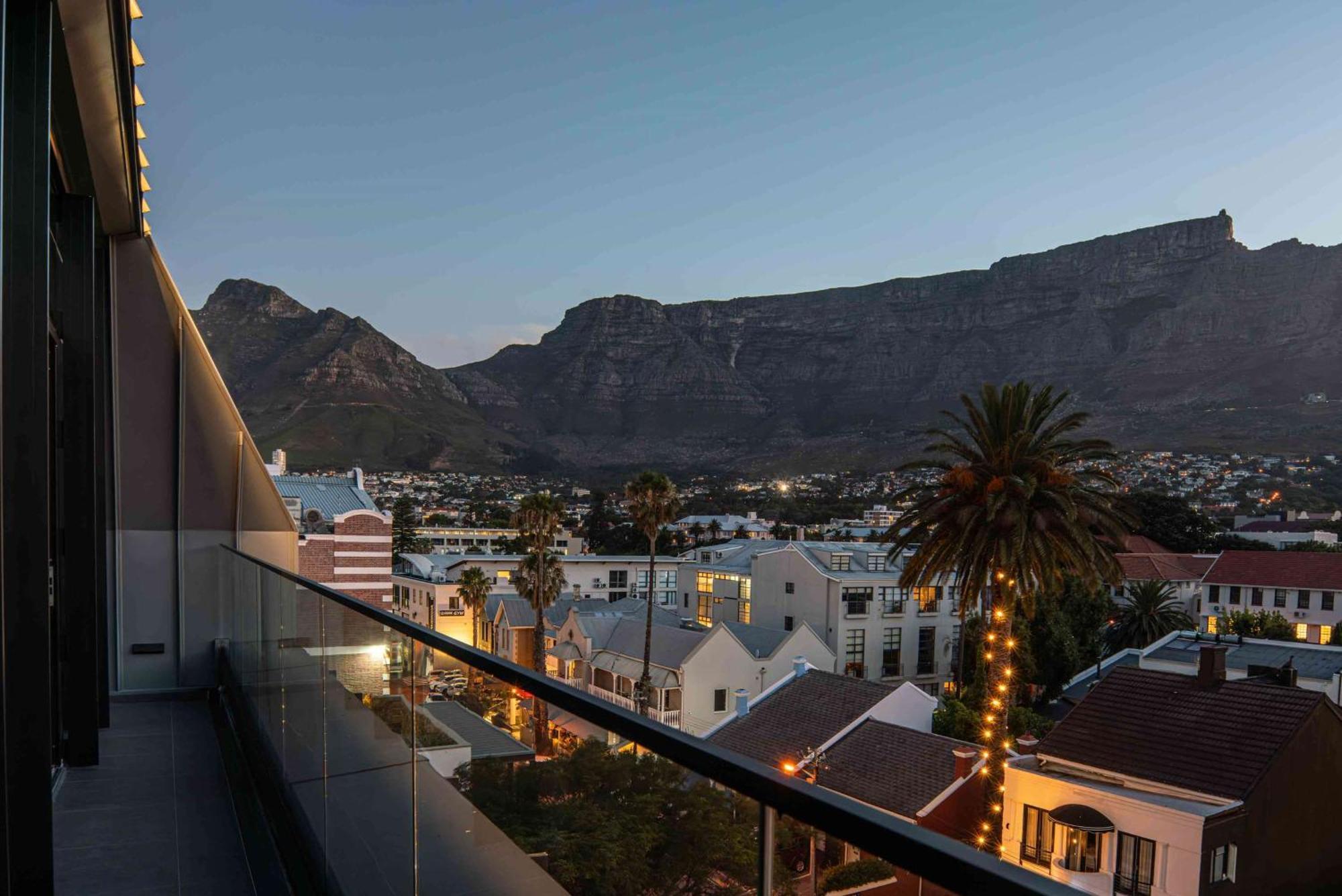 Canopy By Hilton Cape Town Longkloof Buitenkant foto